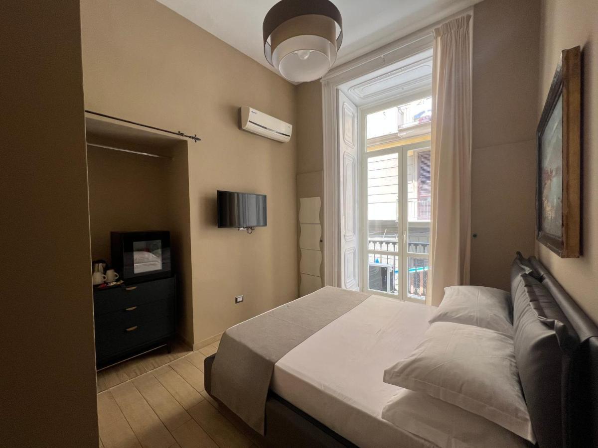 Relais Ranieri Bed & Breakfast Napoli Exterior foto